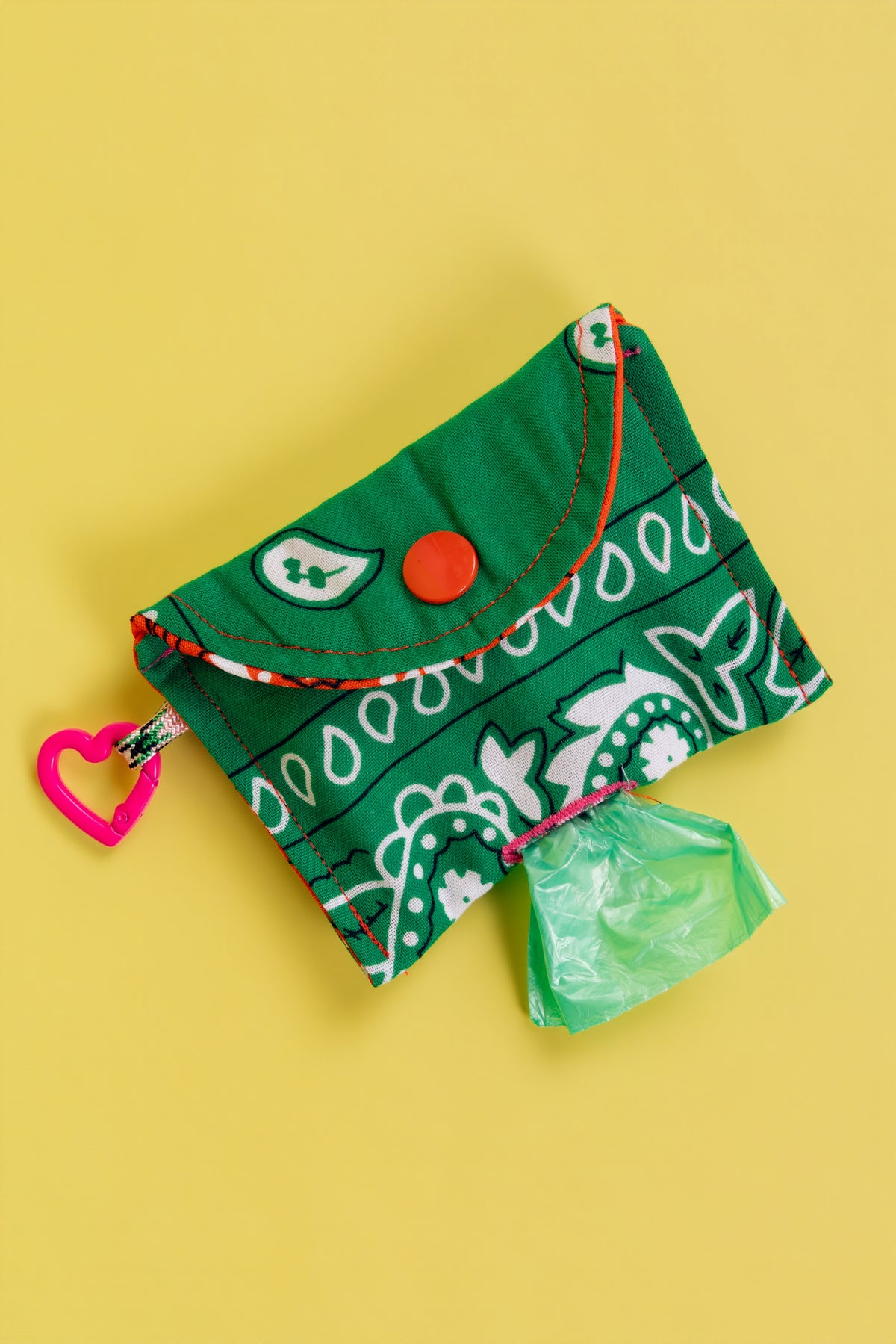 Poop bag Lulu bandana vert
