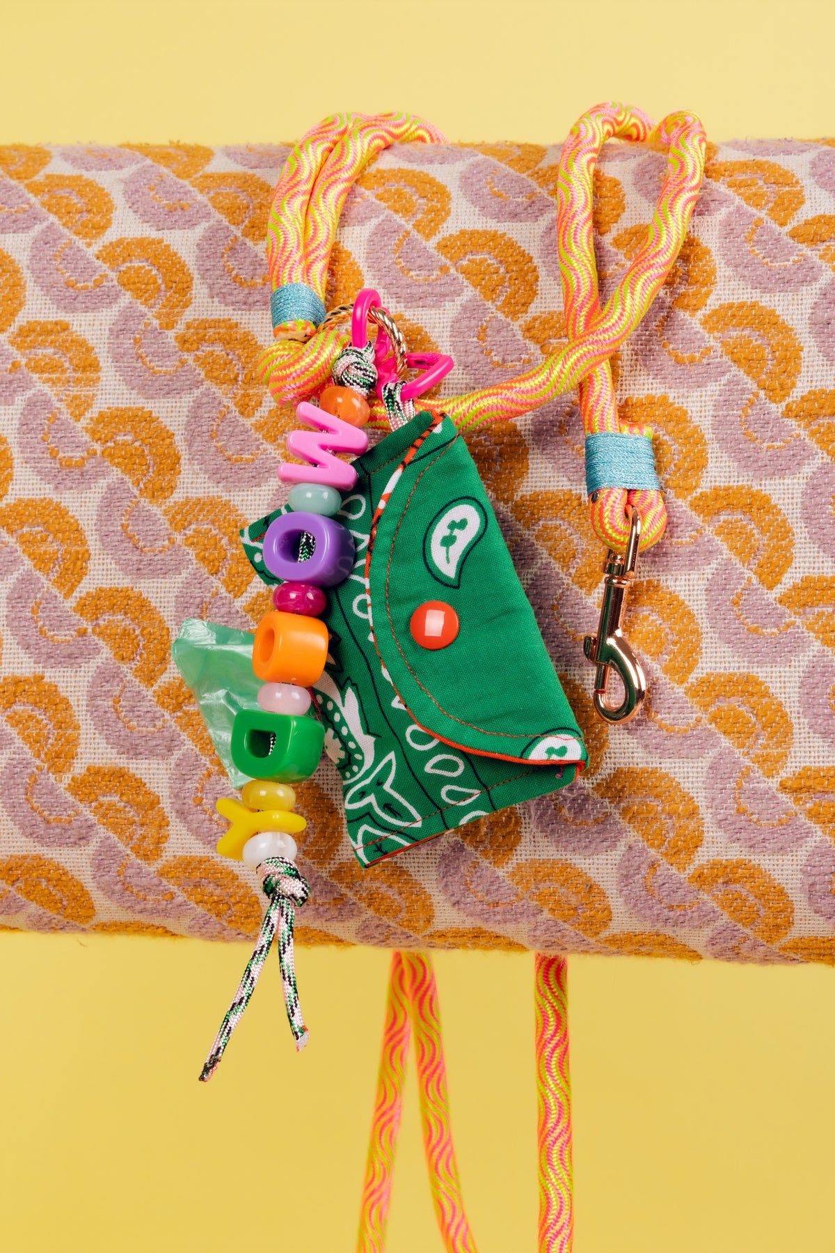 Poop bag Lulu bandana vert
